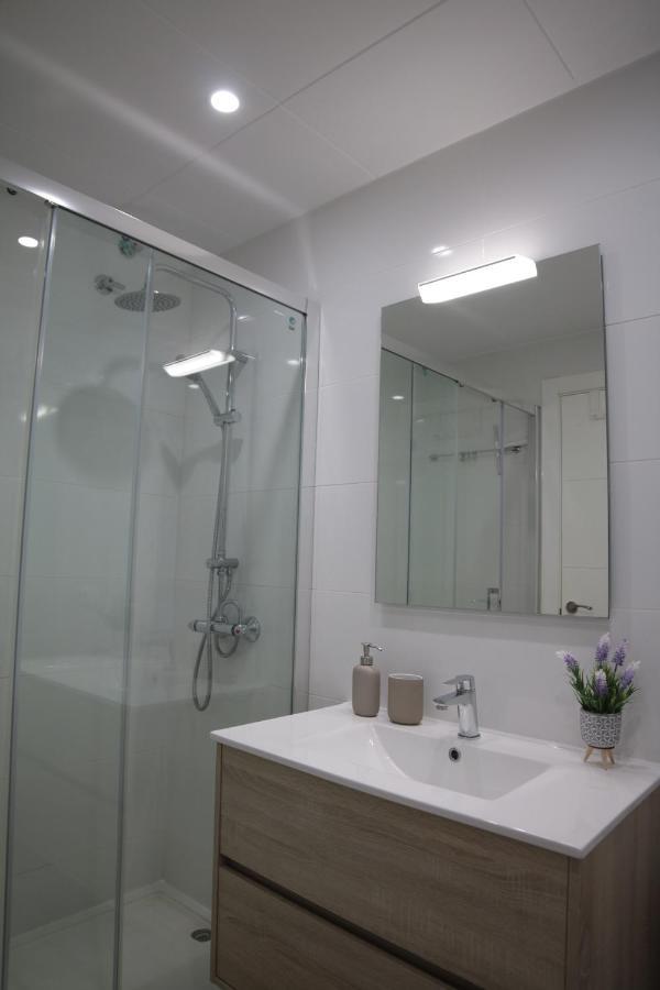 Modern Apartament Al Costat Del Parc De La Devesa 지로나 외부 사진